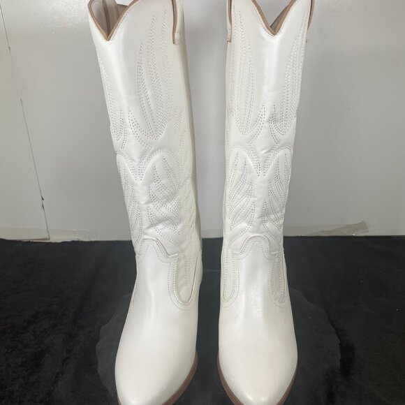 Women's 9 White Unbranded, Vintage Cowgirl boots, Boots in Excellent Condition - Picture 3 of 12